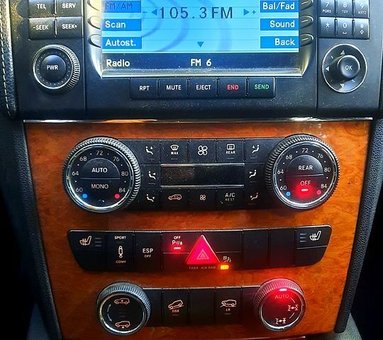 Черный Мерседес ГЛ-класс, объемом двигателя 4.7 л и пробегом 1 тыс. км за 14800 $, фото 6 на Automoto.ua
