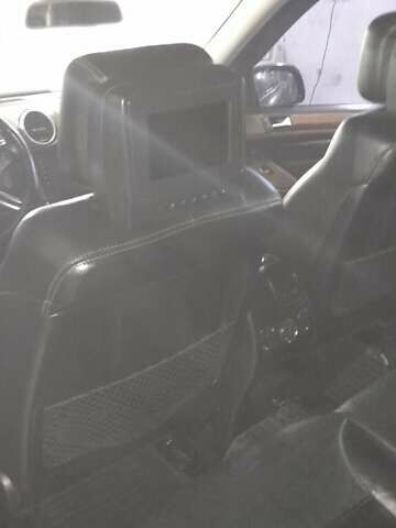 Черный Мерседес ГЛ-класс, объемом двигателя 2.99 л и пробегом 370 тыс. км за 16000 $, фото 23 на Automoto.ua