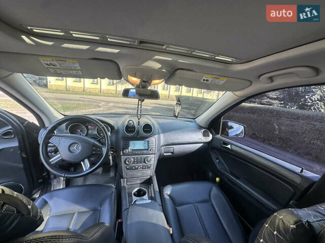 Черный Мерседес ГЛ-класс, объемом двигателя 4.66 л и пробегом 250 тыс. км за 10500 $, фото 29 на Automoto.ua