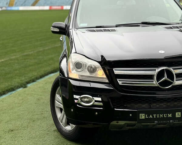 Чорний Мерседес ГЛ-Клас, об'ємом двигуна 4.66 л та пробігом 160 тис. км за 8900 $, фото 4 на Automoto.ua