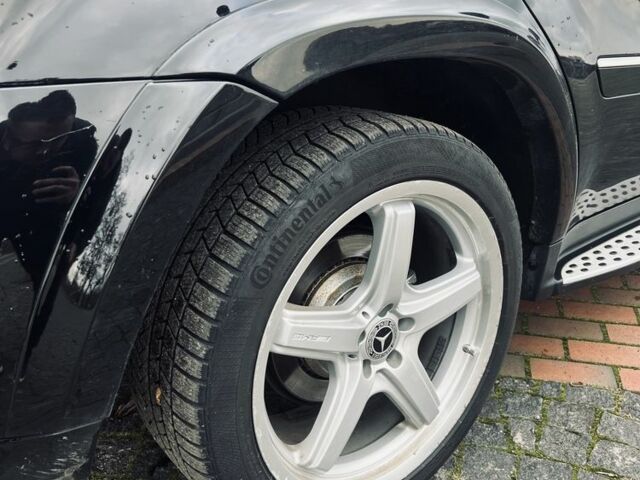 Черный Мерседес ГЛ-класс, объемом двигателя 5.5 л и пробегом 240 тыс. км за 14999 $, фото 5 на Automoto.ua