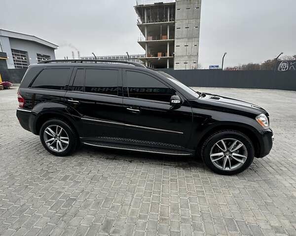 Чорний Мерседес ГЛ-Клас, об'ємом двигуна 4.66 л та пробігом 262 тис. км за 9800 $, фото 2 на Automoto.ua