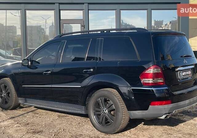 Черный Мерседес ГЛ-класс, объемом двигателя 4.66 л и пробегом 152 тыс. км за 11490 $, фото 3 на Automoto.ua
