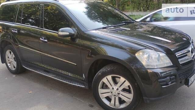 Чорний Мерседес ГЛ-Клас, об'ємом двигуна 2.99 л та пробігом 330 тис. км за 12999 $, фото 3 на Automoto.ua