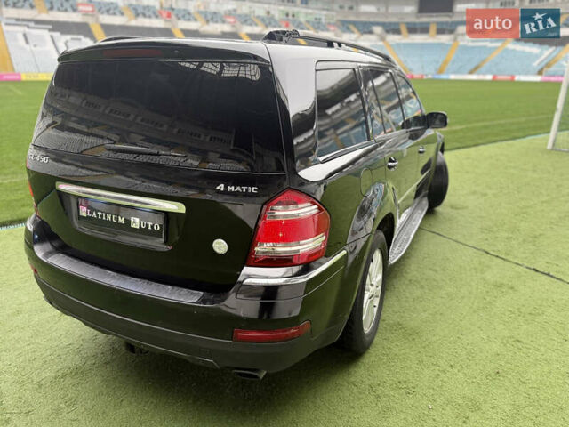 Чорний Мерседес ГЛ-Клас, об'ємом двигуна 4.66 л та пробігом 160 тис. км за 8900 $, фото 18 на Automoto.ua