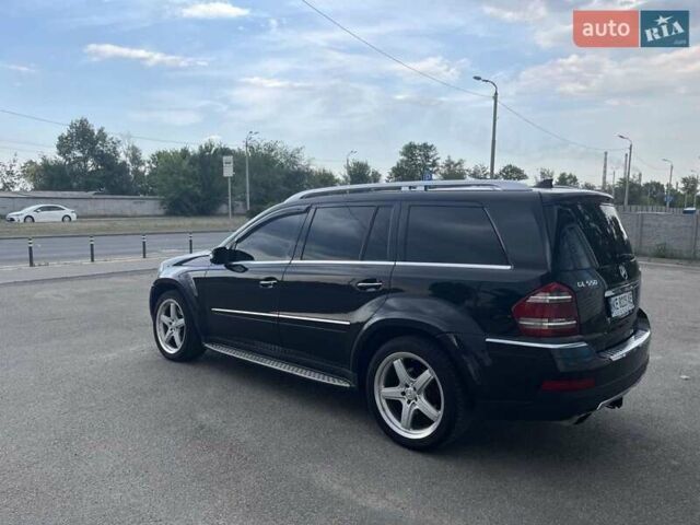 Черный Мерседес ГЛ-класс, объемом двигателя 5.46 л и пробегом 231 тыс. км за 13700 $, фото 2 на Automoto.ua