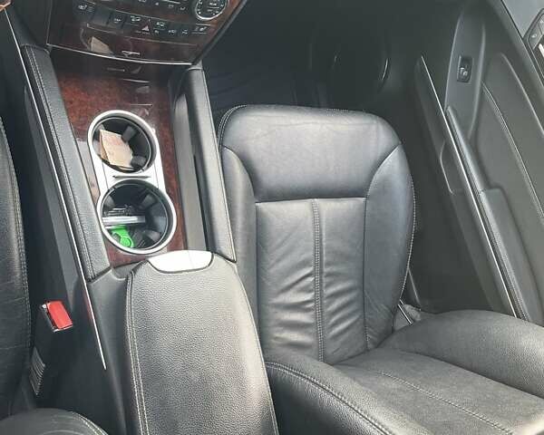 Черный Мерседес ГЛ-класс, объемом двигателя 4.66 л и пробегом 286 тыс. км за 14500 $, фото 51 на Automoto.ua