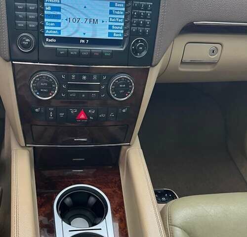 Черный Мерседес ГЛ-класс, объемом двигателя 5.46 л и пробегом 231 тыс. км за 13700 $, фото 9 на Automoto.ua