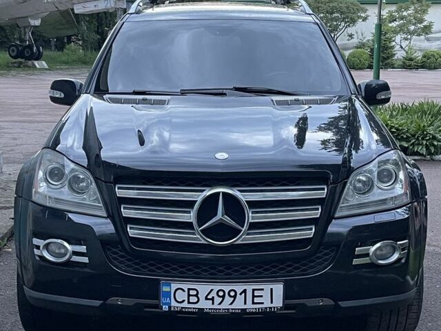 Черный Мерседес ГЛ-класс, объемом двигателя 5.5 л и пробегом 245 тыс. км за 17000 $, фото 6 на Automoto.ua