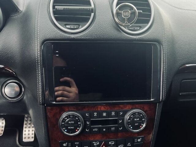 Черный Мерседес ГЛ-класс, объемом двигателя 5.5 л и пробегом 240 тыс. км за 14999 $, фото 12 на Automoto.ua