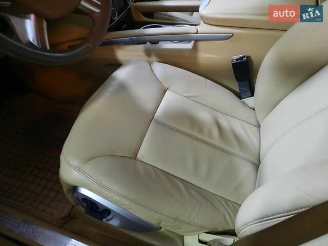 Черный Мерседес ГЛ-класс, объемом двигателя 4.66 л и пробегом 145 тыс. км за 14999 $, фото 16 на Automoto.ua