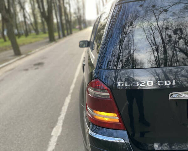 Чорний Мерседес ГЛ-Клас, об'ємом двигуна 2.99 л та пробігом 335 тис. км за 12000 $, фото 1 на Automoto.ua