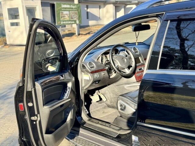 Черный Мерседес ГЛ-класс, объемом двигателя 5.5 л и пробегом 230 тыс. км за 12500 $, фото 7 на Automoto.ua