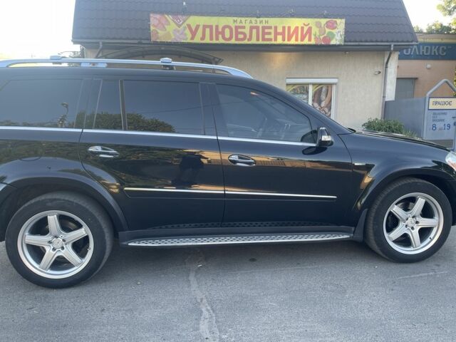 Черный Мерседес ГЛ-класс, объемом двигателя 5.5 л и пробегом 245 тыс. км за 17000 $, фото 4 на Automoto.ua
