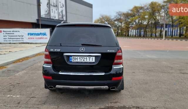 Мерседес ГЛ-Клас 2007 у Одесі на Automoto.ua Чорний Мерседес ГЛ-Клас, об'ємом двигуна 4.66 л та пробігом 290 тис. км за 14500 $, фото 1 на Automoto.ua