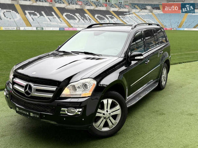 Чорний Мерседес ГЛ-Клас, об'ємом двигуна 4.66 л та пробігом 160 тис. км за 8900 $, фото 9 на Automoto.ua