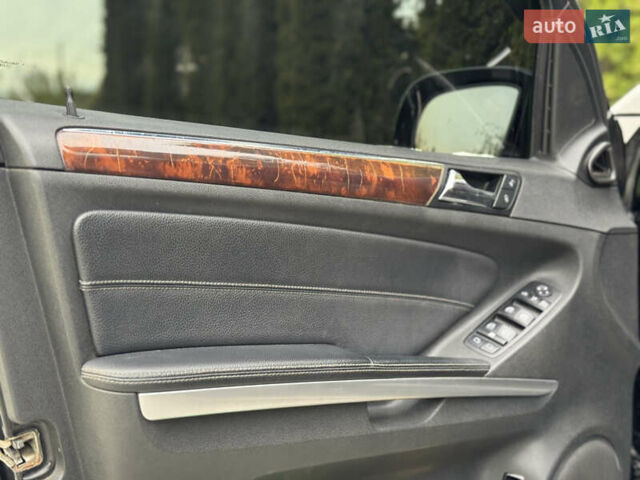 Чорний Мерседес ГЛ-Клас, об'ємом двигуна 4.66 л та пробігом 490 тис. км за 11899 $, фото 6 на Automoto.ua