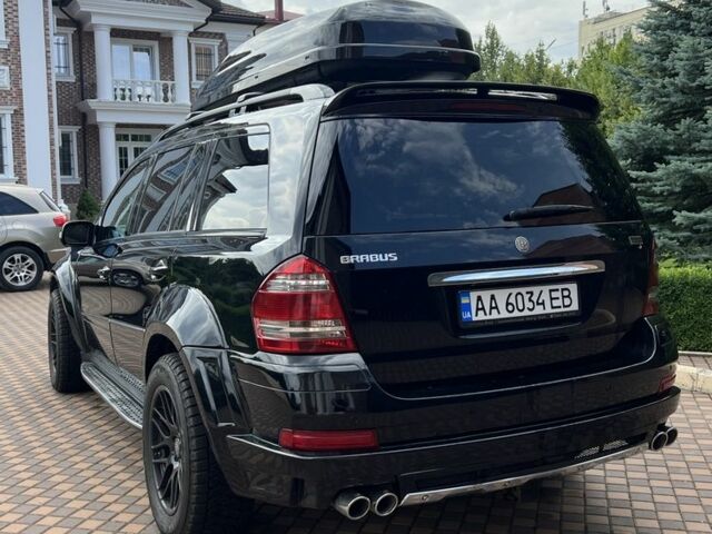 Черный Мерседес ГЛ-класс, объемом двигателя 4.7 л и пробегом 605 тыс. км за 13000 $, фото 5 на Automoto.ua