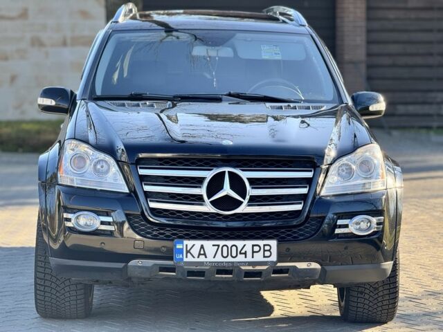 Черный Мерседес ГЛ-класс, объемом двигателя 5.5 л и пробегом 230 тыс. км за 12500 $, фото 3 на Automoto.ua