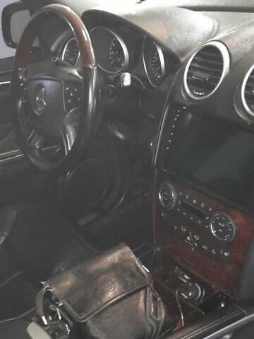 Черный Мерседес ГЛ-класс, объемом двигателя 2.99 л и пробегом 370 тыс. км за 16000 $, фото 16 на Automoto.ua