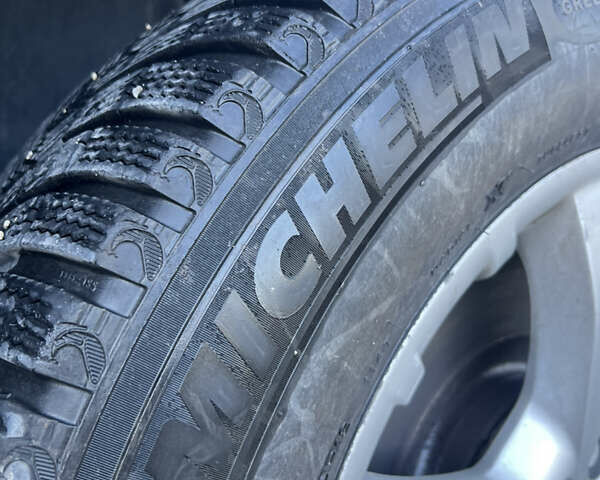 Черный Мерседес ГЛ-класс, объемом двигателя 4.66 л и пробегом 278 тыс. км за 11900 $, фото 5 на Automoto.ua