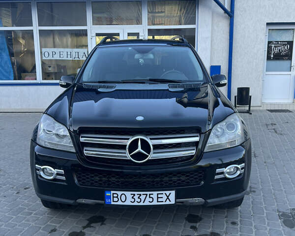Черный Мерседес ГЛ-класс, объемом двигателя 4.66 л и пробегом 278 тыс. км за 11900 $, фото 1 на Automoto.ua
