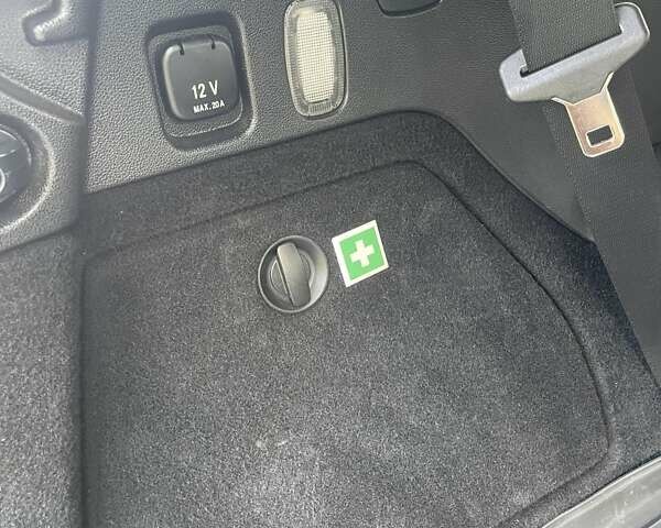 Черный Мерседес ГЛ-класс, объемом двигателя 4.66 л и пробегом 286 тыс. км за 14500 $, фото 35 на Automoto.ua