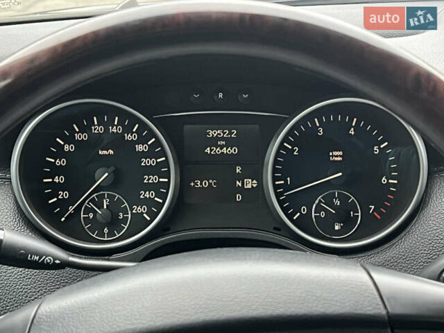 Черный Мерседес ГЛ-класс, объемом двигателя 4.66 л и пробегом 427 тыс. км за 10999 $, фото 14 на Automoto.ua