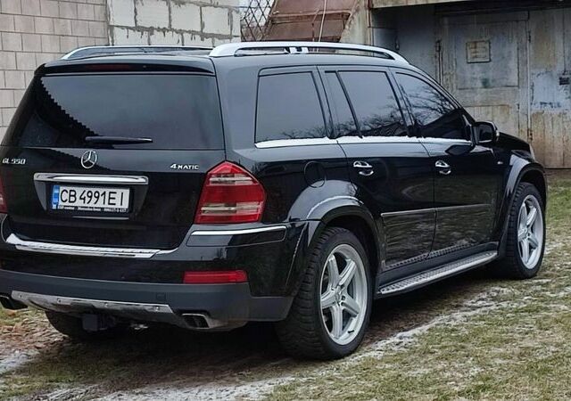 Черный Мерседес ГЛ-класс, объемом двигателя 5.5 л и пробегом 245 тыс. км за 17000 $, фото 15 на Automoto.ua