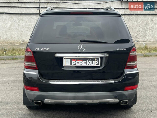 Черный Мерседес ГЛ-класс, объемом двигателя 4.66 л и пробегом 427 тыс. км за 10999 $, фото 4 на Automoto.ua