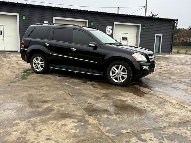 Чорний Мерседес ГЛ-Клас, об'ємом двигуна 4.7 л та пробігом 220 тис. км за 9300 $, фото 1 на Automoto.ua