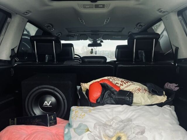 Черный Мерседес ГЛ-класс, объемом двигателя 5.5 л и пробегом 240 тыс. км за 14999 $, фото 15 на Automoto.ua