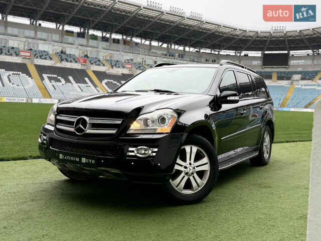 Чорний Мерседес ГЛ-Клас, об'ємом двигуна 4.66 л та пробігом 160 тис. км за 8900 $, фото 7 на Automoto.ua