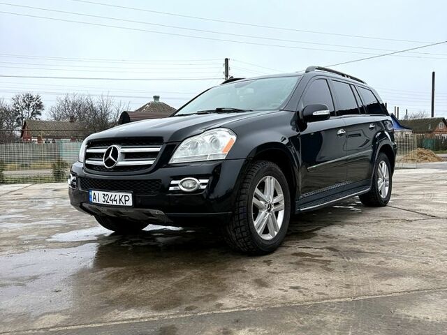 Чорний Мерседес ГЛ-Клас, об'ємом двигуна 4.7 л та пробігом 220 тис. км за 9300 $, фото 4 на Automoto.ua