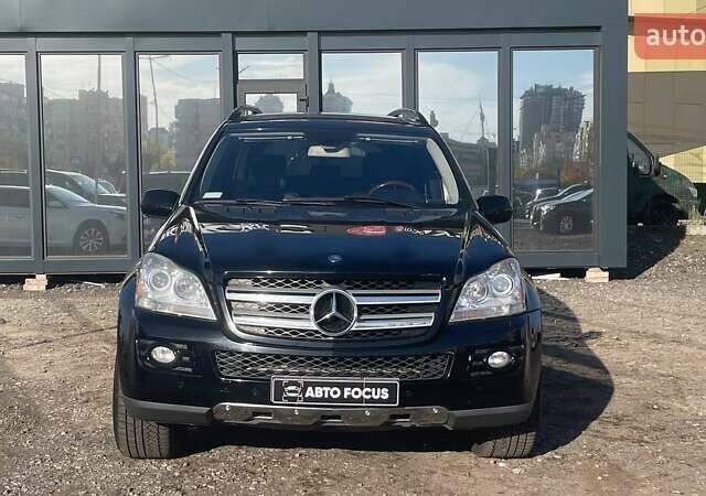 Черный Мерседес ГЛ-класс, объемом двигателя 4.66 л и пробегом 152 тыс. км за 11490 $, фото 1 на Automoto.ua