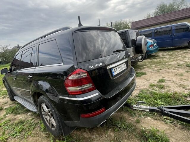 Черный Мерседес ГЛ-класс, объемом двигателя 4.7 л и пробегом 290 тыс. км за 10900 $, фото 4 на Automoto.ua