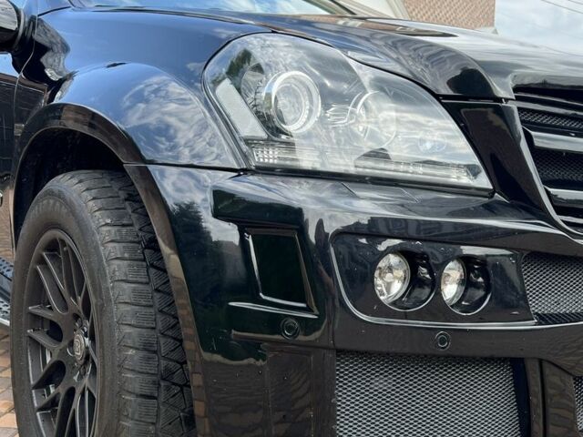 Черный Мерседес ГЛ-класс, объемом двигателя 4.7 л и пробегом 605 тыс. км за 13000 $, фото 8 на Automoto.ua