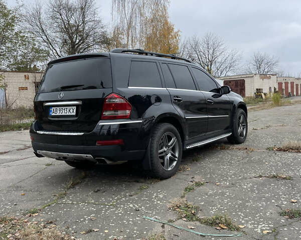 Черный Мерседес ГЛ-класс, объемом двигателя 5.46 л и пробегом 249 тыс. км за 10000 $, фото 4 на Automoto.ua