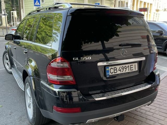 Черный Мерседес ГЛ-класс, объемом двигателя 5.5 л и пробегом 245 тыс. км за 17000 $, фото 5 на Automoto.ua