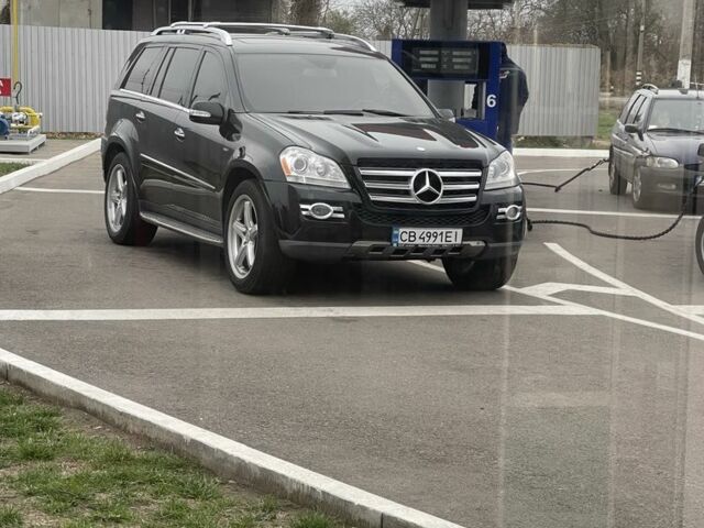 Черный Мерседес ГЛ-класс, объемом двигателя 5.5 л и пробегом 245 тыс. км за 17000 $, фото 3 на Automoto.ua