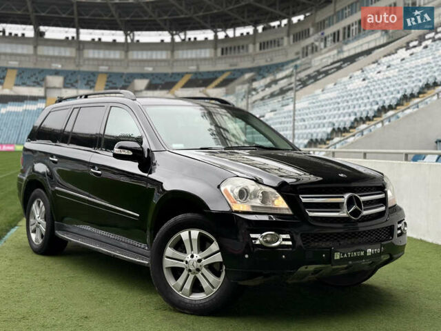 Чорний Мерседес ГЛ-Клас, об'ємом двигуна 4.66 л та пробігом 160 тис. км за 8900 $, фото 1 на Automoto.ua