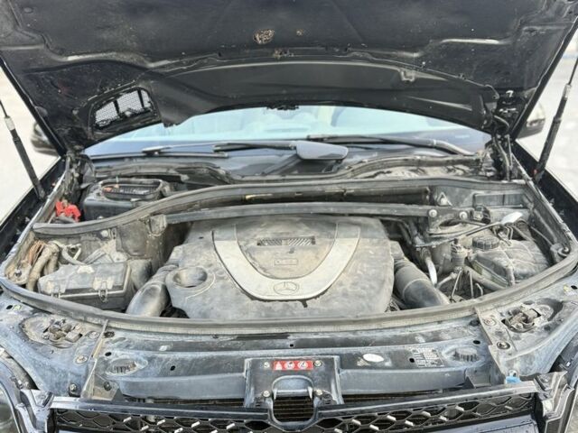 Мерседес ГЛ-класс 2007 в Запорожье на Automoto.ua Черный Мерседес ГЛ-класс, объемом двигателя 5.5 л и пробегом 265 тыс. км за 6200 $, фото 14 на Automoto.ua