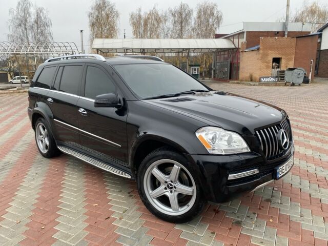 Чорний Мерседес ГЛ-Клас, об'ємом двигуна 5.5 л та пробігом 338 тис. км за 13300 $, фото 4 на Automoto.ua