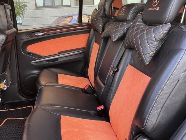 Мерседес ГЛ-класс 2008 в Одессе на Automoto.ua Черный Мерседес ГЛ-класс, объемом двигателя 5.5 л и пробегом 350 тыс. км за 21000 $, фото 5 на Automoto.ua