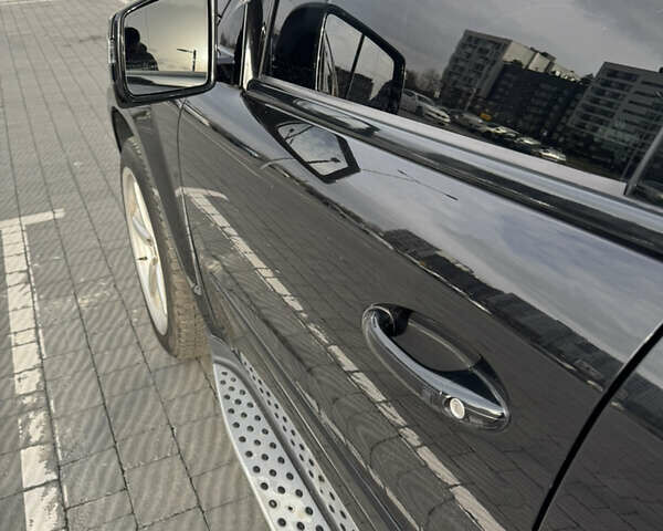 Чорний Мерседес ГЛ-Клас, об'ємом двигуна 5.46 л та пробігом 286 тис. км за 10600 $, фото 8 на Automoto.ua