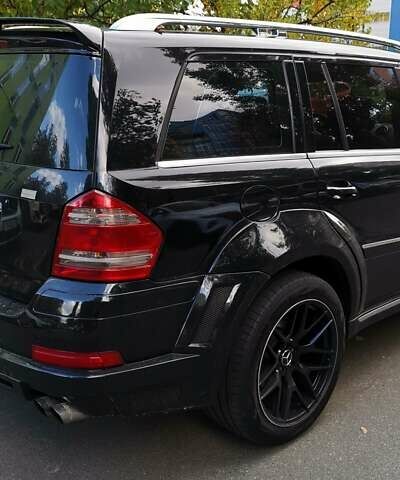 Чорний Мерседес ГЛ-Клас, об'ємом двигуна 5.46 л та пробігом 312 тис. км за 28000 $, фото 4 на Automoto.ua