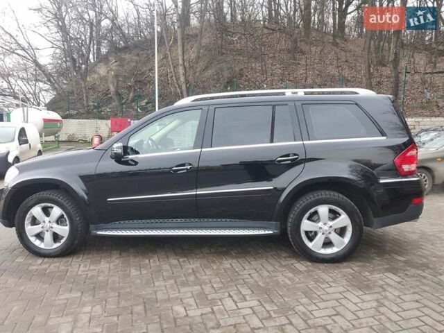 Черный Мерседес ГЛ-класс, объемом двигателя 5.46 л и пробегом 387 тыс. км за 13300 $, фото 1 на Automoto.ua