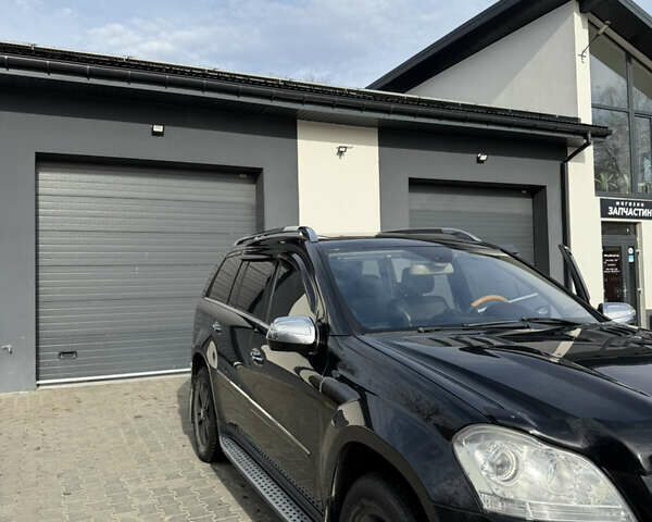 Чорний Мерседес ГЛ-Клас, об'ємом двигуна 4 л та пробігом 320 тис. км за 14999 $, фото 3 на Automoto.ua