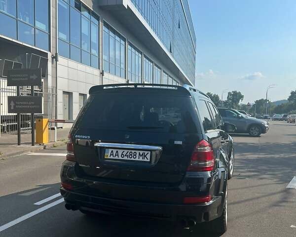 Чорний Мерседес ГЛ-Клас, об'ємом двигуна 5.46 л та пробігом 312 тис. км за 28000 $, фото 5 на Automoto.ua