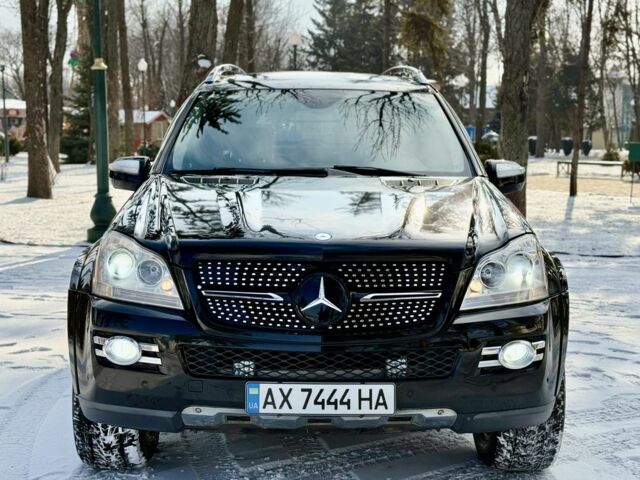Чорний Мерседес ГЛ-Клас, об'ємом двигуна 5.5 л та пробігом 277 тис. км за 11999 $, фото 1 на Automoto.ua